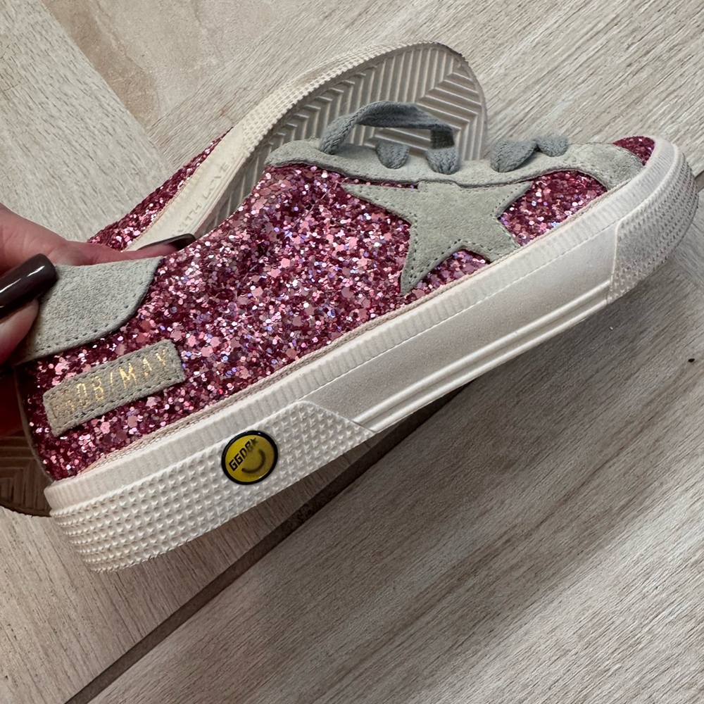 NWT Golden Goose Designer Kids 13 Pink Glitter Sneakers with Gray /Star Accents